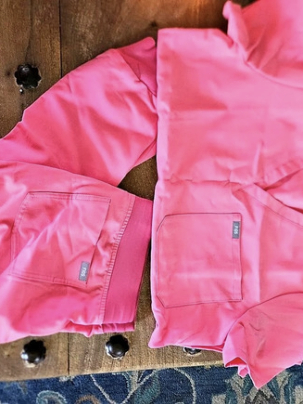 FIGS Technical Collection Pink Set Size Medium NWT
